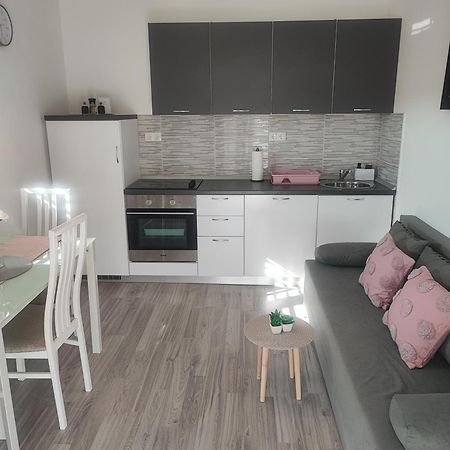Apartment Mari Ostrvica 외부 사진